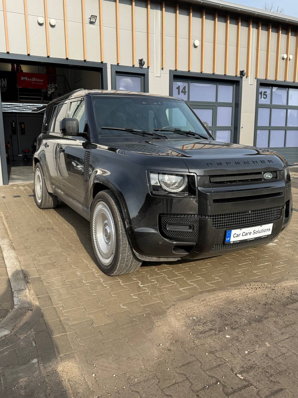 Range Rover Defender